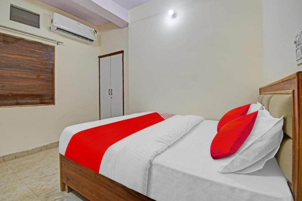 Blossom Suites Bangalore Exterior photo